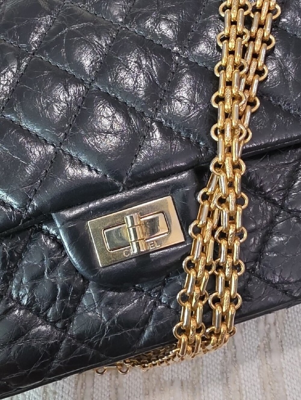 Chanel 2.55 Reissue Double Flap Black Crinkle Leather Shoulder Bag - Picture 11 of 15